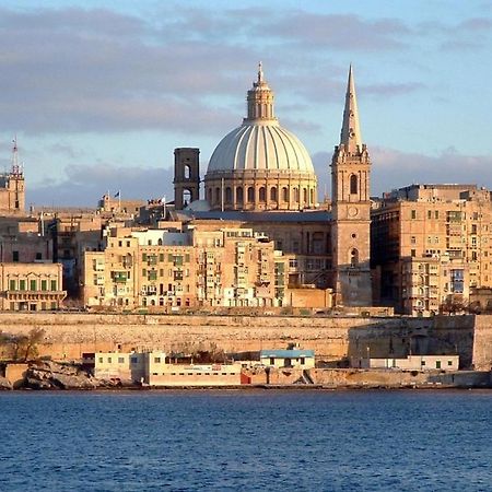 Spectacular Apartment Valletta And Harbour Views Слима Екстериор снимка