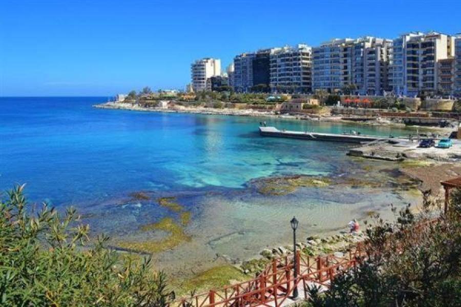 Spectacular Apartment Valletta And Harbour Views Слима Екстериор снимка