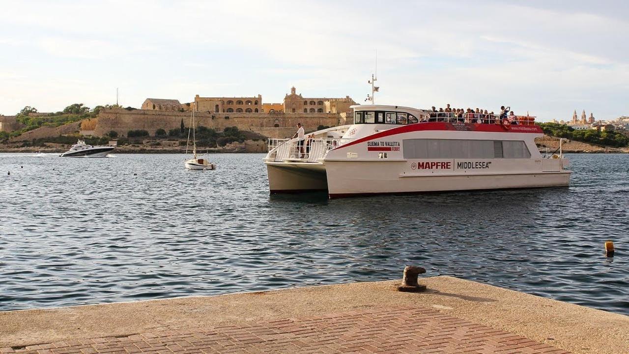 Spectacular Apartment Valletta And Harbour Views Слима Екстериор снимка